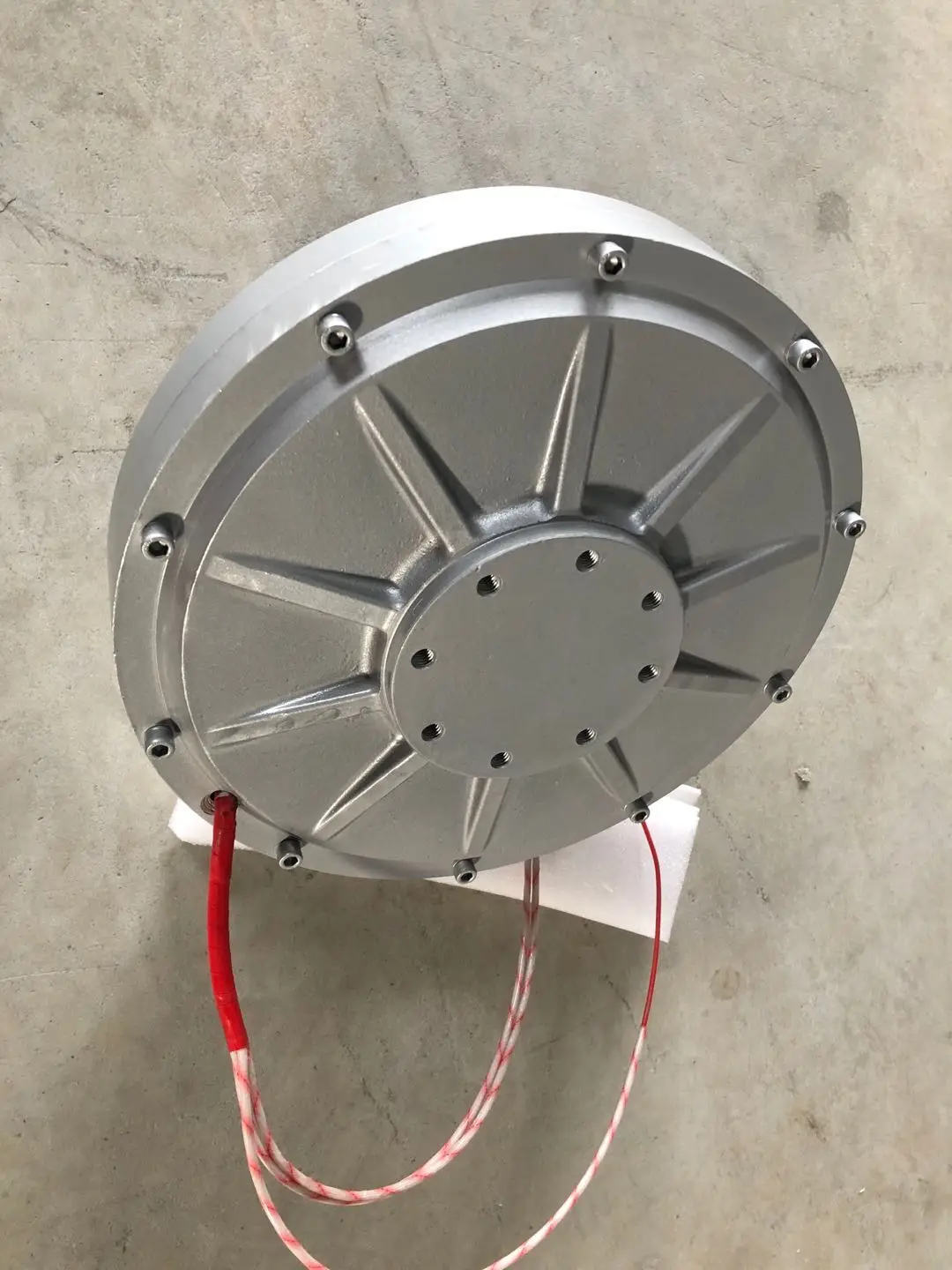Axial Flux Three Phase Coreless Permanent Magnet Generator 5KW High RPM 220V 380V For VAWT