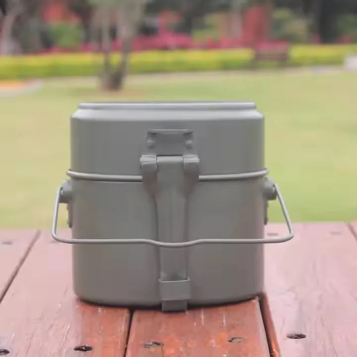 Lightweight 3-Piece Folding Aluminum Mess Kit WWII Style 1.5L Tableware for Outdoor Camping and Traveling