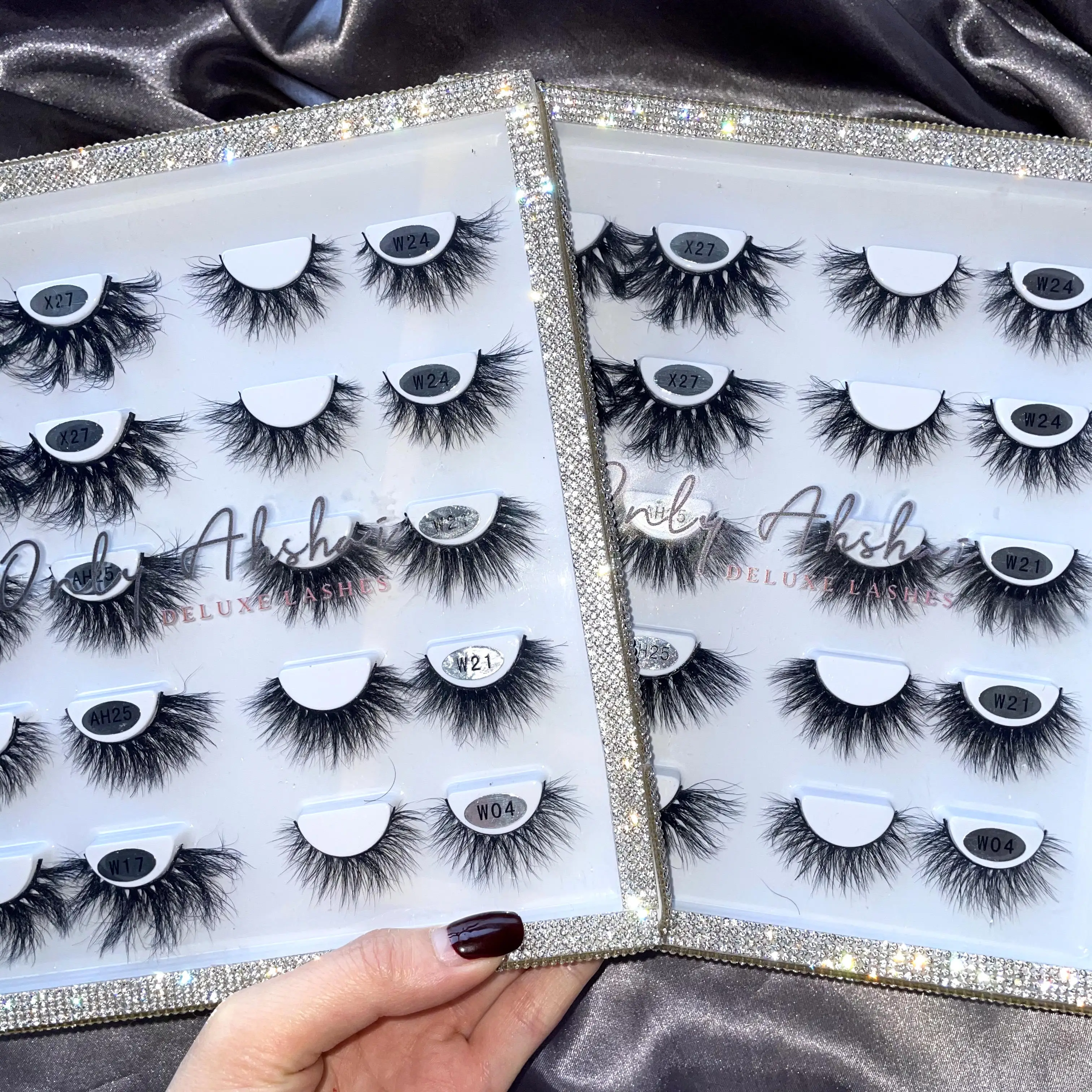 Custom lashbox packaging wholesale natural clear band fluffy false 20mm mink eyelash 3d full strip mink lashes vendors