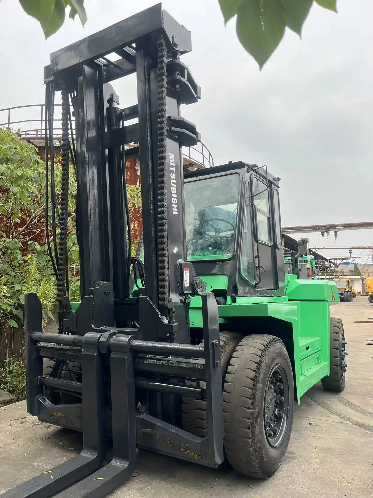 China forklift second hand for sale Forklifts Mitsubishi FD150 for sale in Shanghai good quality cheap price Hydraulic Machine