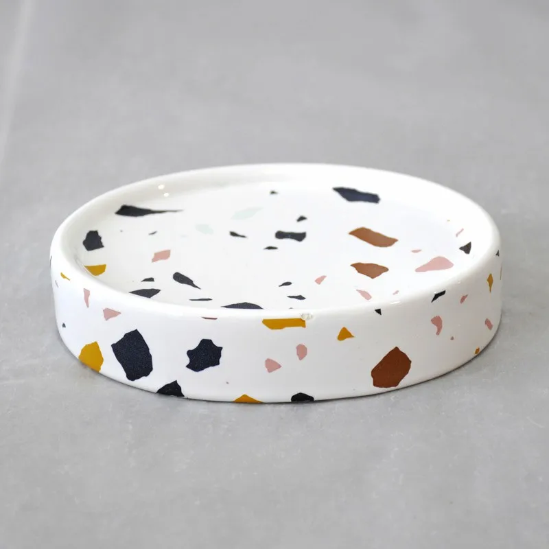 JIA SHUN 6 piece bathroom products round white glazed ceramic colorful irregular figures decal bathroom accessories set