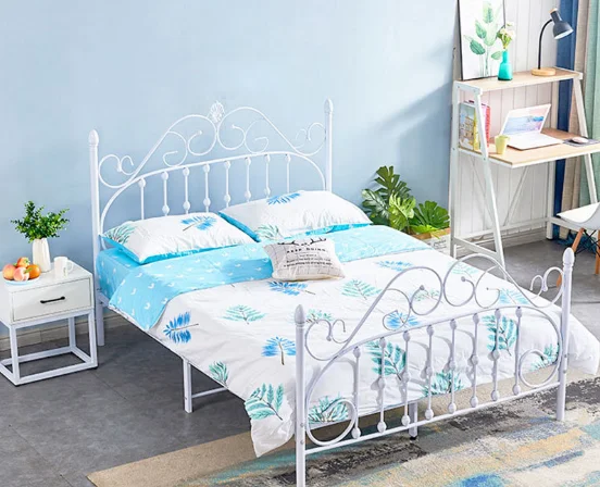 Hot SaleNew Elegant Design Wrought Iron Metal Bed White Color for Bedroom