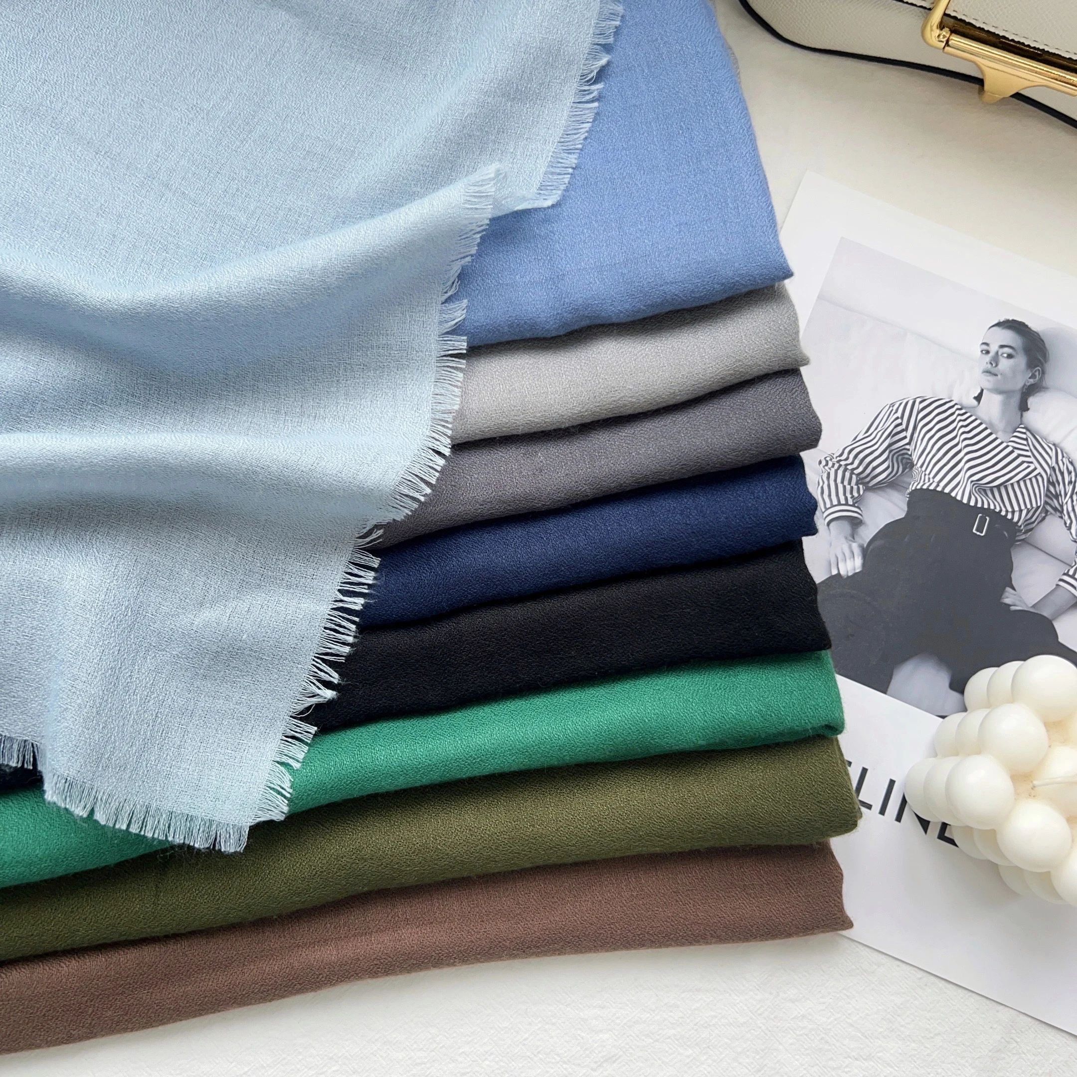 Wholesale New Square 130x130cm Cotton Scarf for Women Solid Color Viscose Scarves Female Soft Muslim Hijab