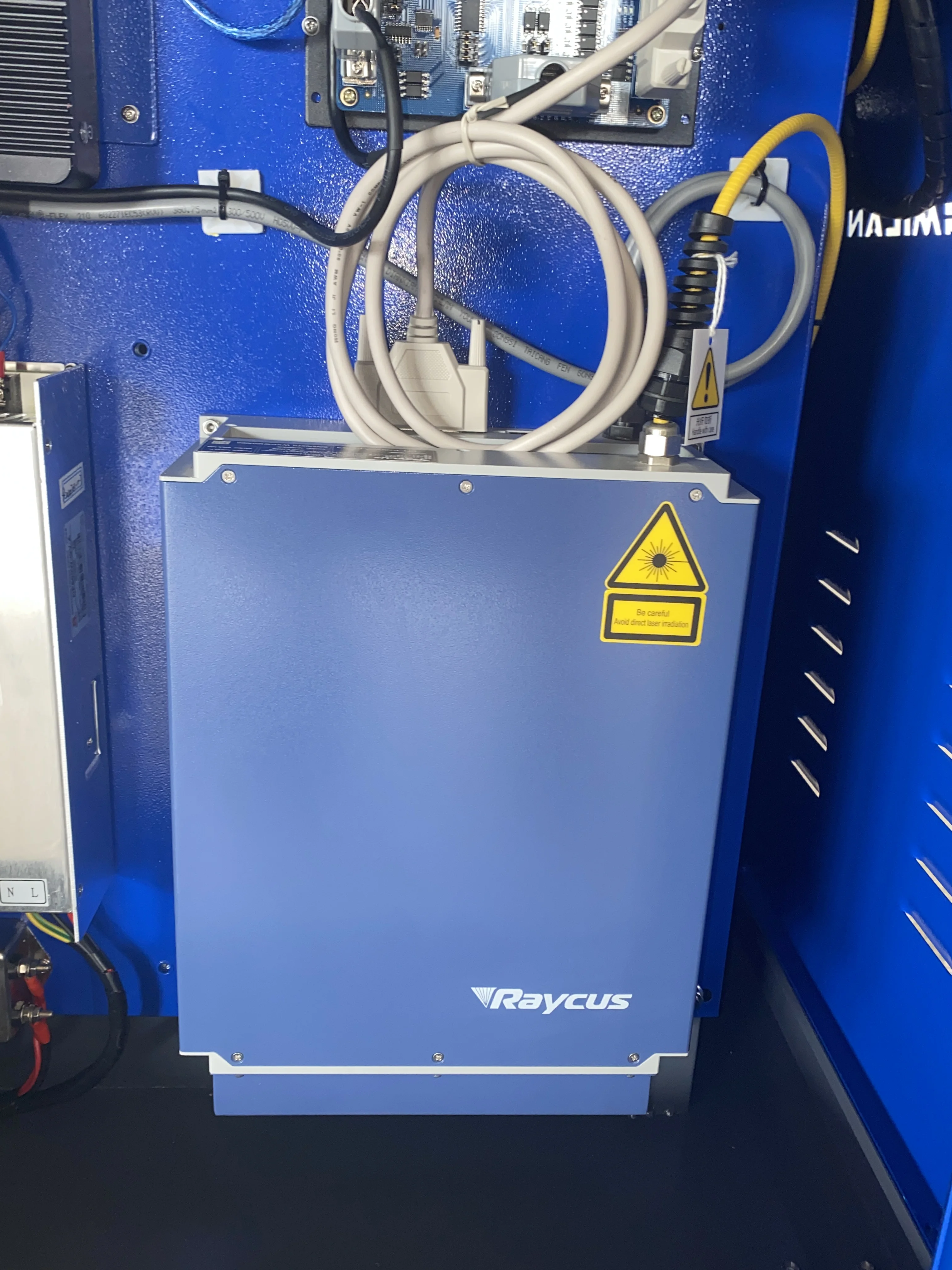 Factory Direct Supply 20W 30W 50W 60W Fiber Co2 Laser Marking Machine