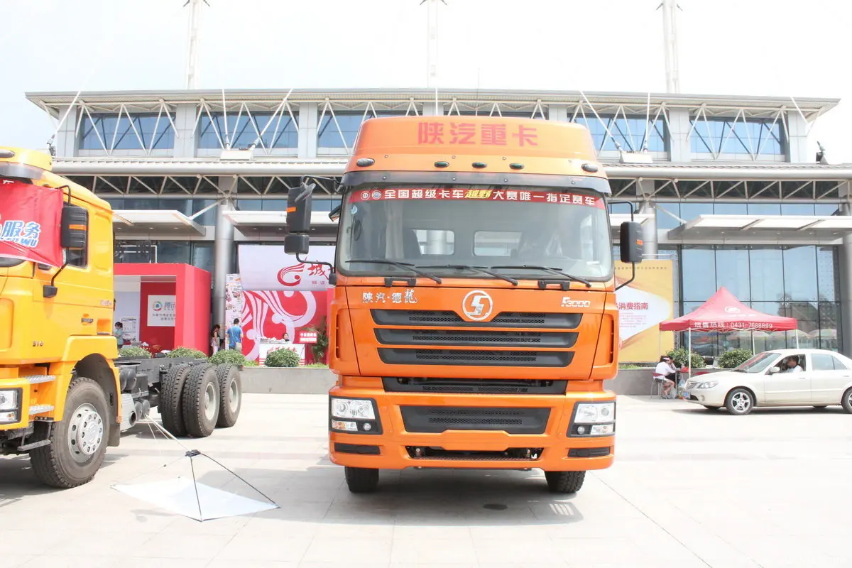 Лидер продаж в 2023 2024 Howo Faw Jac Shacman Diesel Lng 6x4 головка тягача грузовик тягач 31-40 т продажа