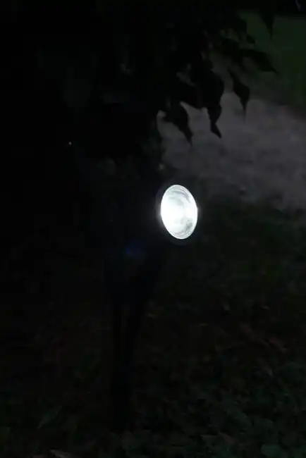 IP65 Waterproof  Solar Landscape Garden Spot Light Lawn Lamp solar Spotlights for Yard Pathway Porch Patio