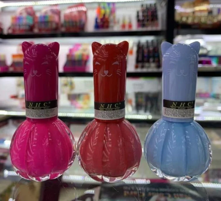 OEM Custom Private Label Gel Couture Water Based Air Dry Nail Polish Clear Peel Off Nail Polish For Nail Manicure