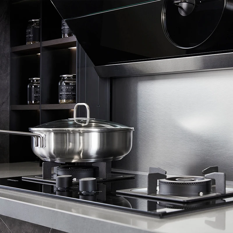 Oppein Modern Design Quartz Countertops Green Lacquer High Glossy Gray Kitchen Island Kitchen Cabinets