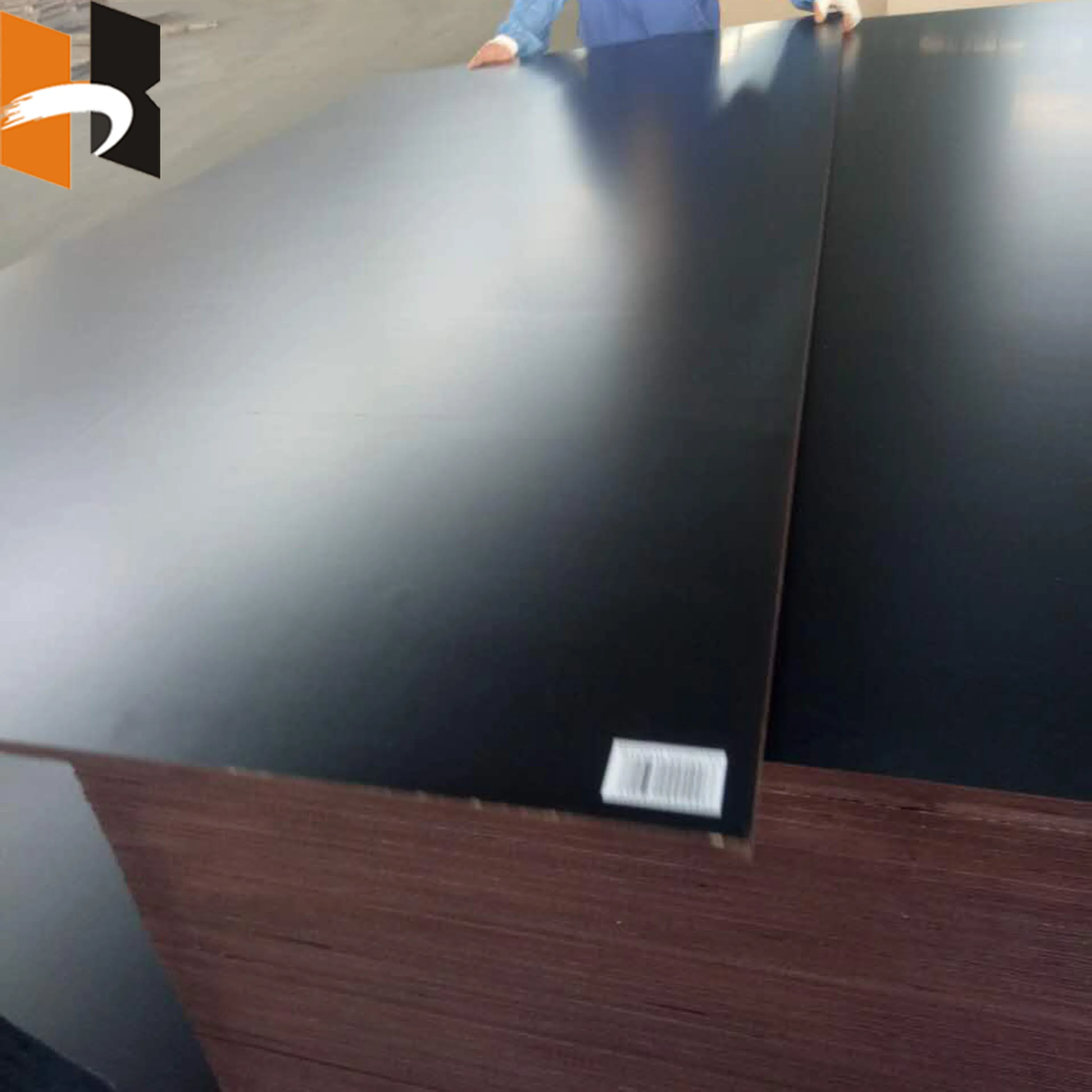 High Quality Film Faced Plywood 12mm Poplar Wood Core Fancy Plywood For Construction