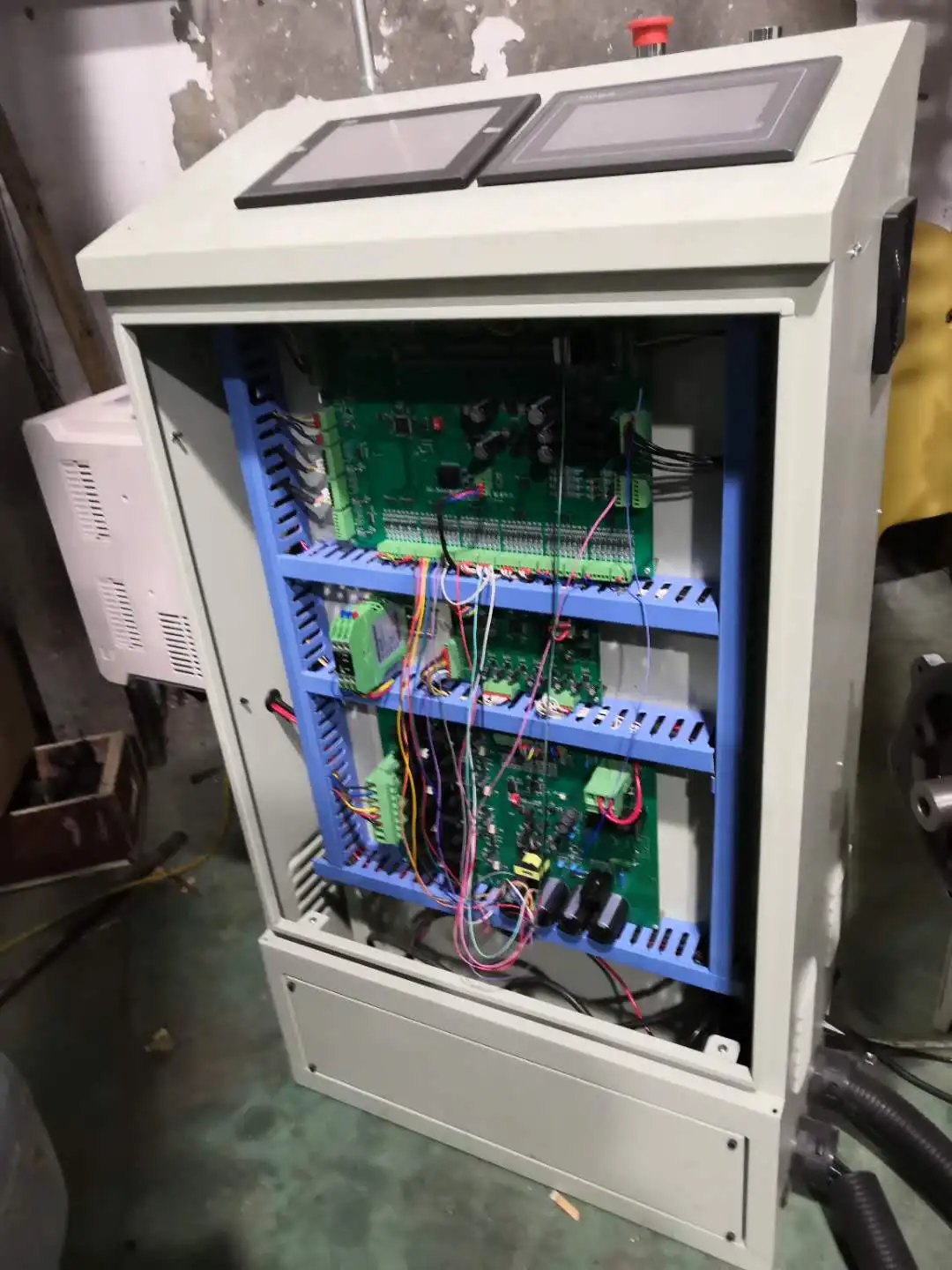 Ткацкий станок для плетения этикеток K88/R880 тканый отремонтированный super