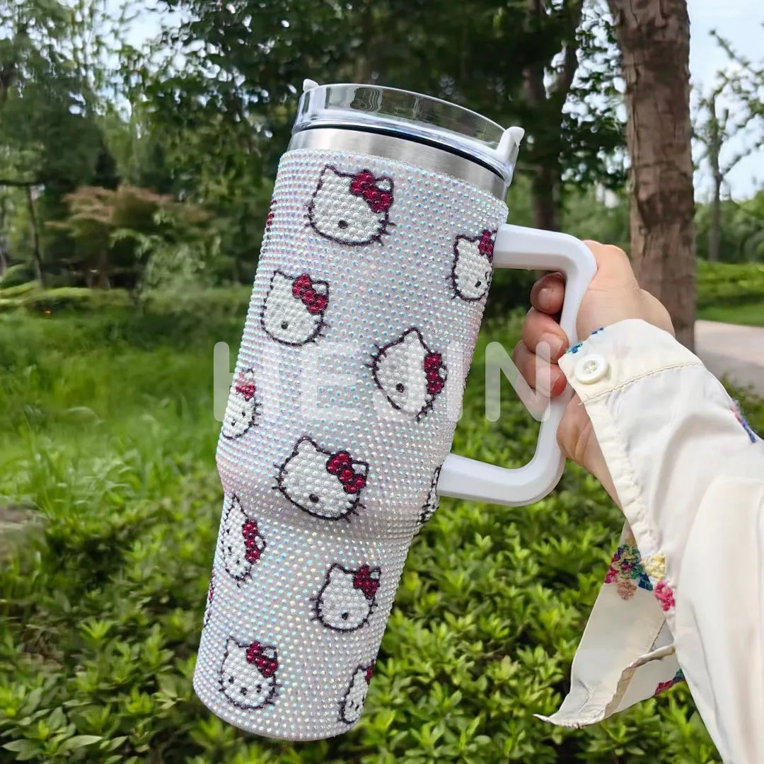 Hot Selling Wholesale Cartoon Cool Insulated Cup Handheld 40 oz Large Capacity Anti-fall Customizable Car Cup