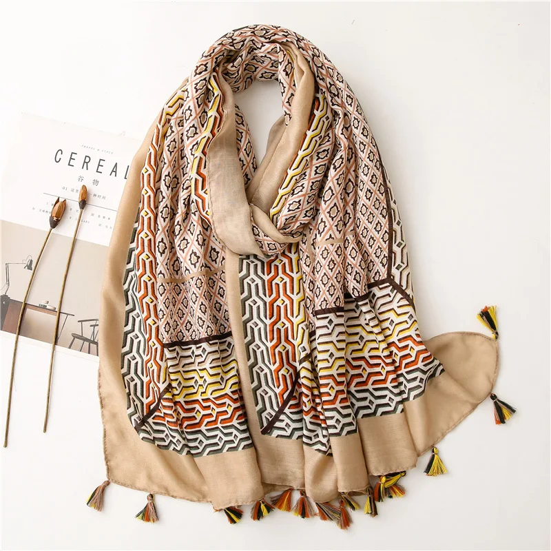 
2021 Summer Fashion Wholesale Women Scarf Beauty Soft Thin Flower Printed Long Lady Scarf 