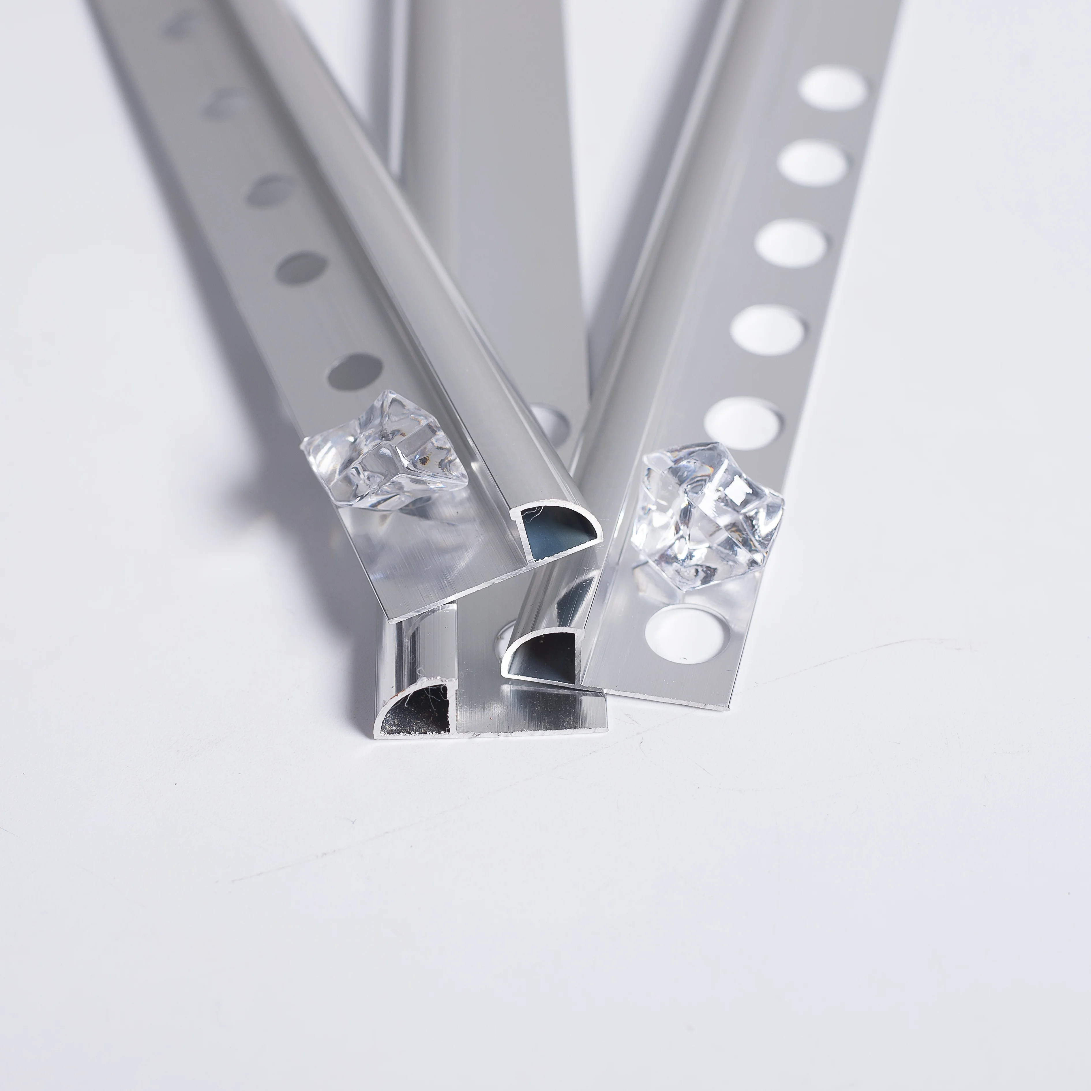 Cheap and hot-selling aluminum alloy ceramic round  tile edge decoration