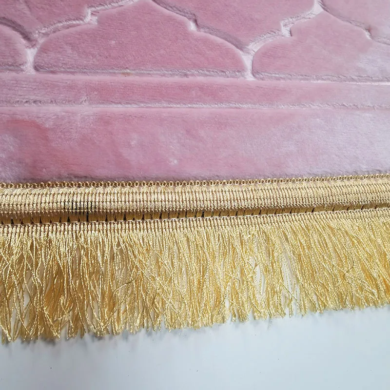 Wholesale Embossed Raschel Carpet With Tassel Prayer Mat Manufacturers Wholesale Prayer Mat
