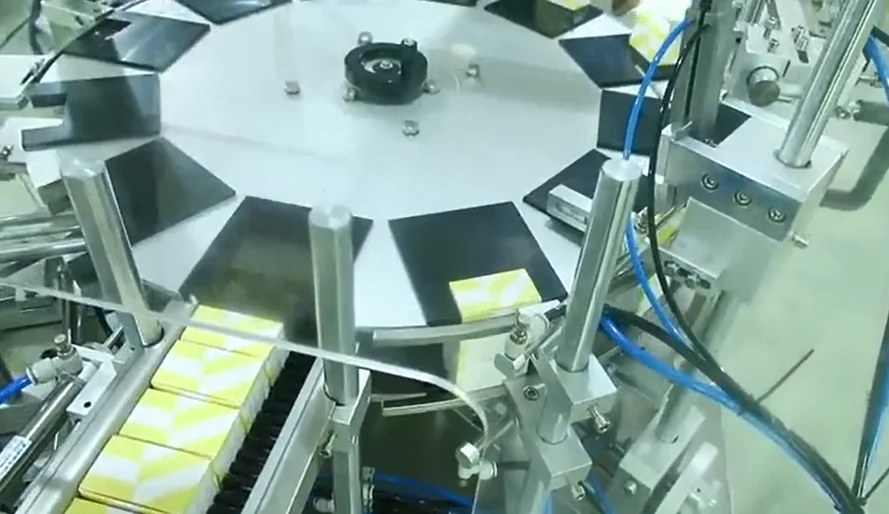 automatic machinery filling liquid small bottle sealing bottling perfume packaging machine