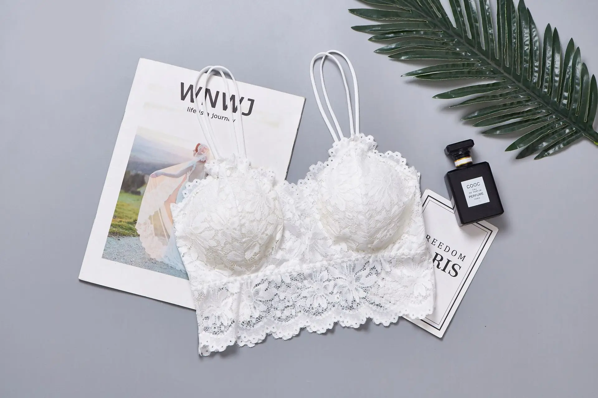 Factory Direct Lace Beautiful Back Women Underwear Ventilate Comfort Sexy Skeleton Sling Bra