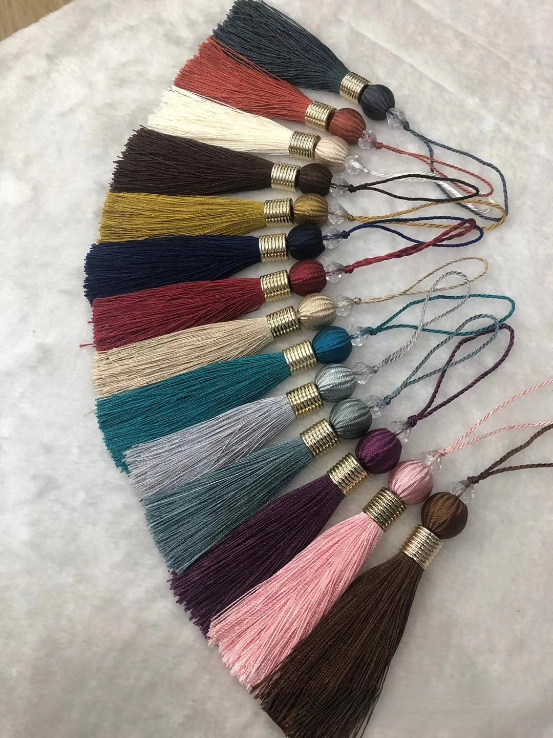 Curtain beef rainbow tassel keyring keychains tendon sleeve tying strap beaded leather tassel bag tassel lace dresses