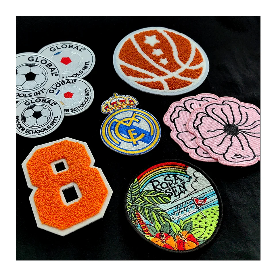 Custom Brand 3D Embossed LOGO Embroidery Patch Iron on Sew on Clothing Key Chain Towel/ Sequin Embroidery Label