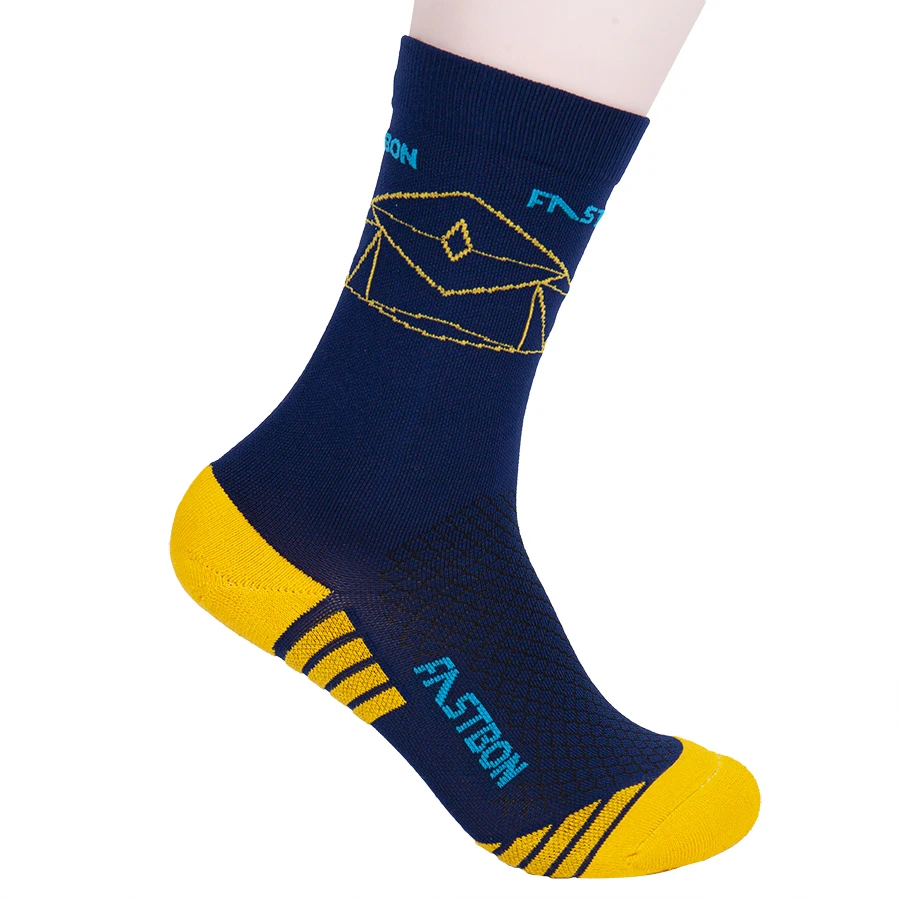 Unisex crew jacquard logo towel bottom athletic honeycomb custom running sport logo socks