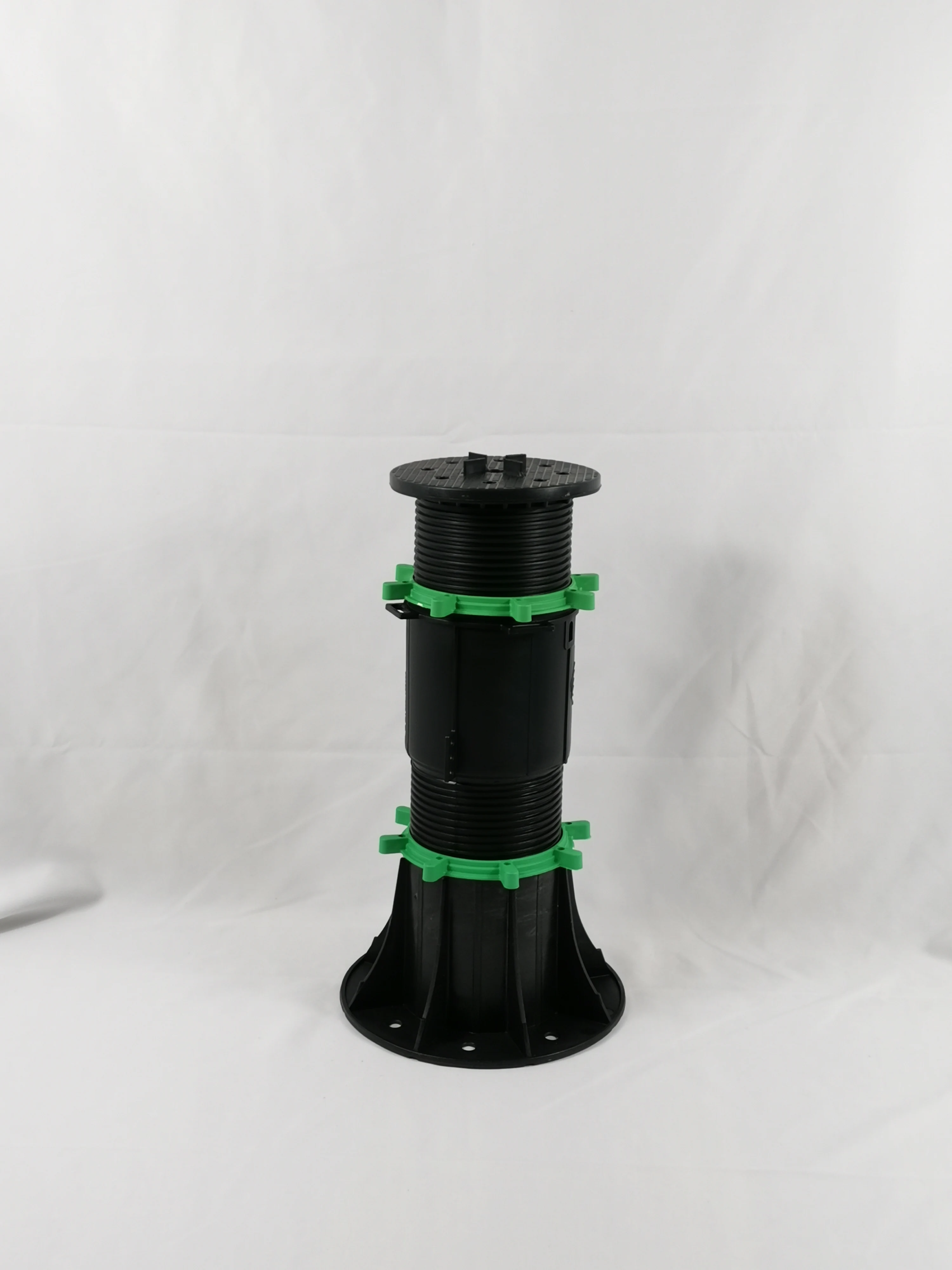 adjustable plastic pedestal used for terrace decking keels stone deck ceramic deck