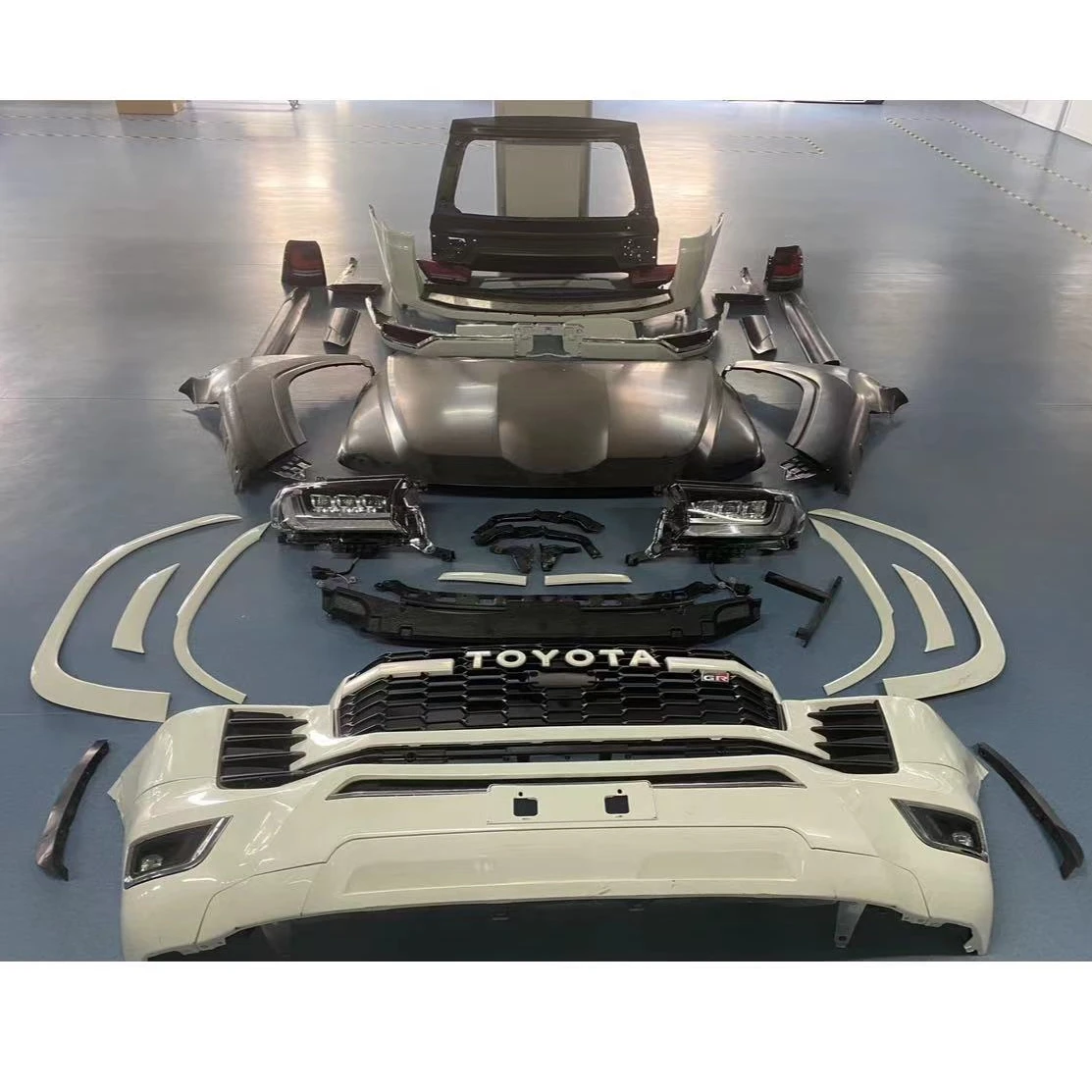 For TOYOTA Land Cruiser LC200 to LC300 upgrade body kits GR