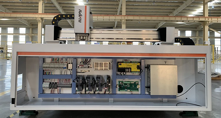 Jinan 1000W 2kw 3kw 1500W Metal Fiber Laser Cutting Machine Raycus For Steel Plate