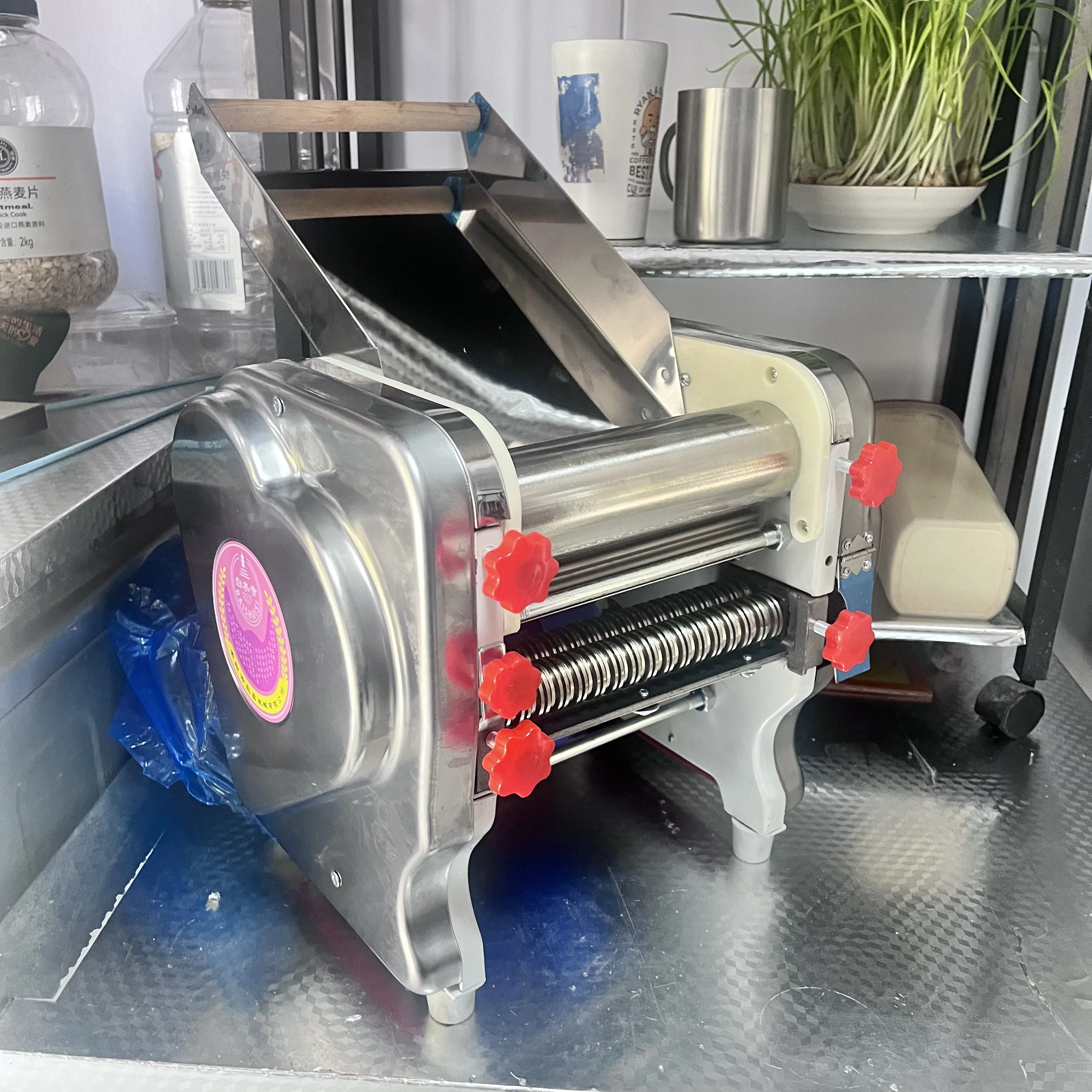 Hot selling portable Fresh Pasta noodles maker making machine for sale