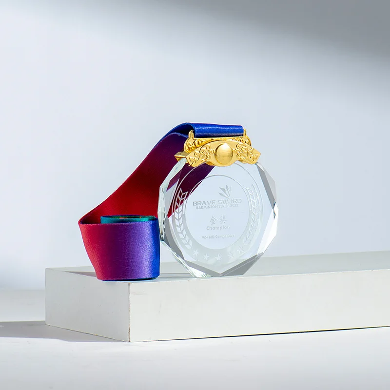 Medal Manufacturers Wholesale Sport Cup Souvenir Glass Crystal Custom Design medal crystal k9 crystal awards medals
