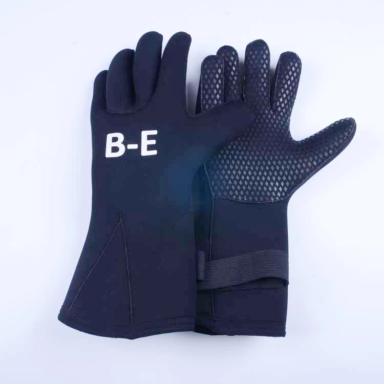 Hot  Sale Skin-Friendly Swimming Cycling Rubber Neopren Gloves