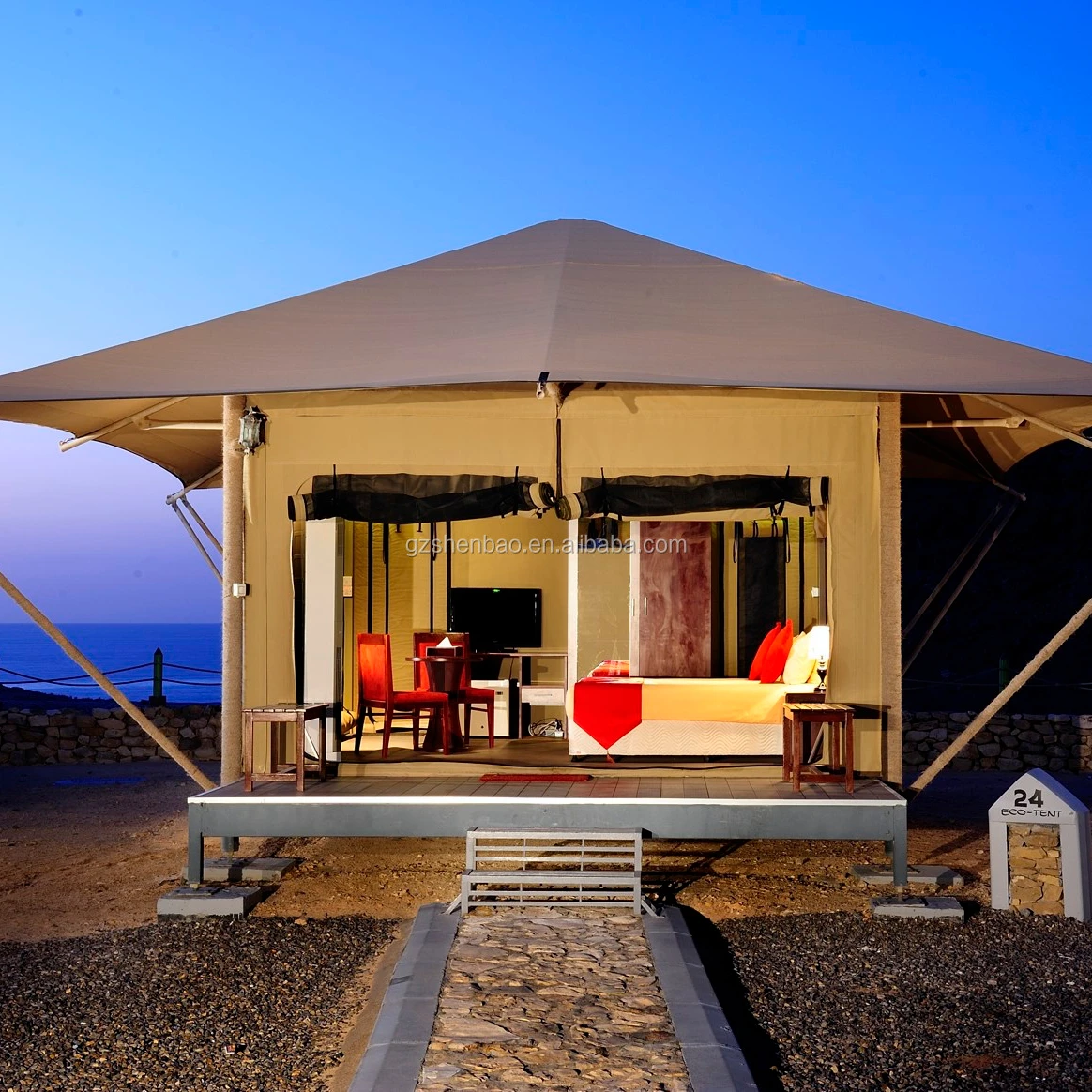 Waterproof beautiful luxury camping outdoor hotel house tent for resort