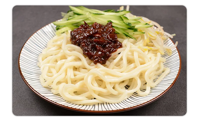 Ready to Wok Fried Bean Paste Noodles Instant Noodle Fast Cooking Delicious Udon