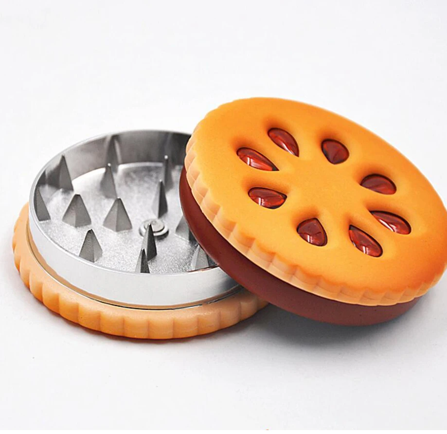 Горячая продажа 55 мм cookie формы бисквит металла мясорубки табака дробилка сушеные цветы травы домашние