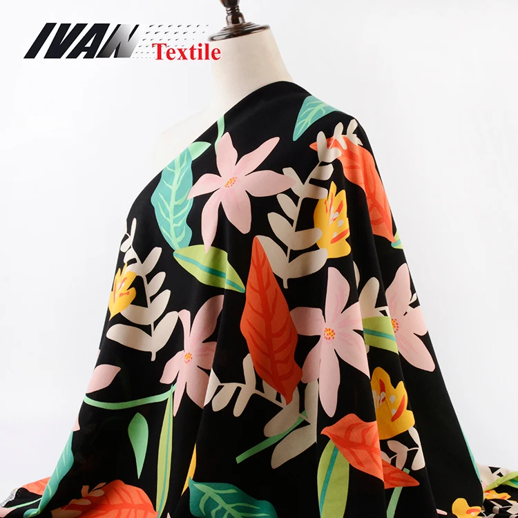 Colorful Shiny Soft Printed Lightweight Wholesale Floral Woven 100 Rayon Fabric for Dress