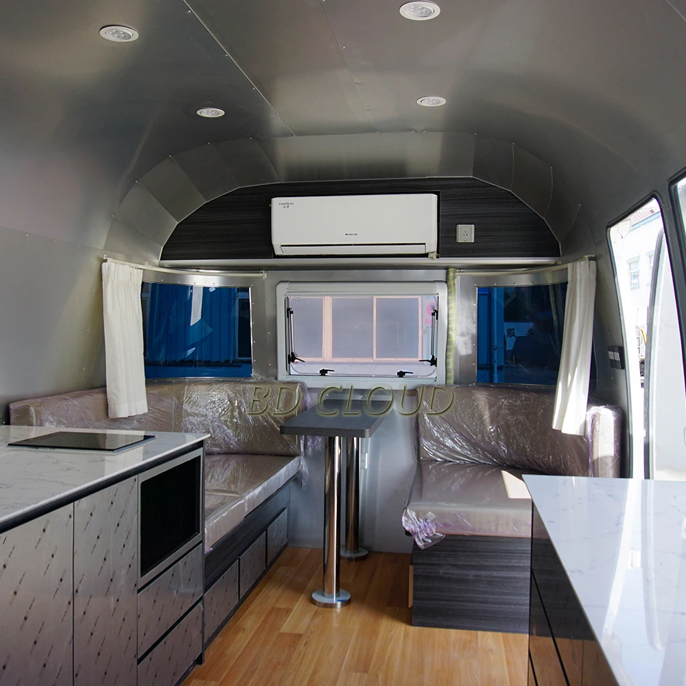 China Outdoor Food Car / Fast Food Truck for sale / Electrical Stainless Steel Mobile Food Cart