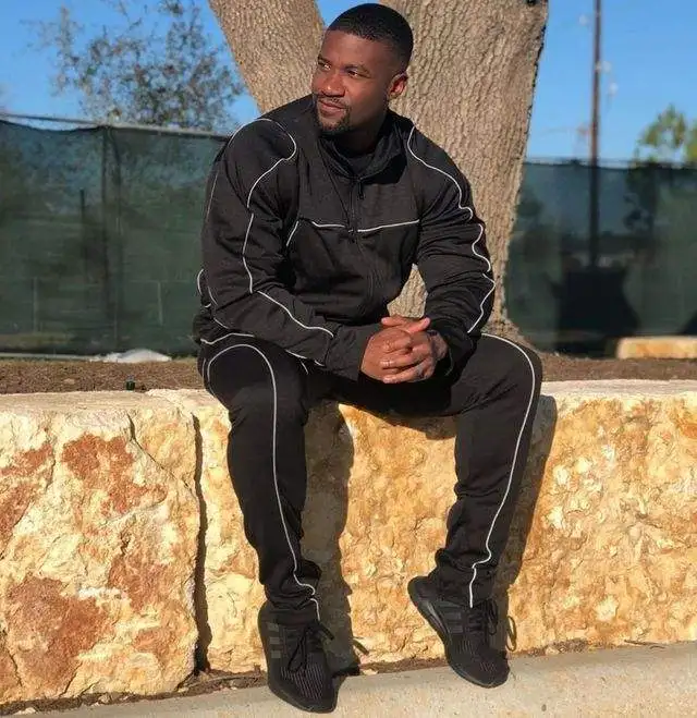 2022 Custom Logo Sweatsuits Jogging Track Suits Sport Slim Fit Reflective Custom Men Plain Tracksuit Set