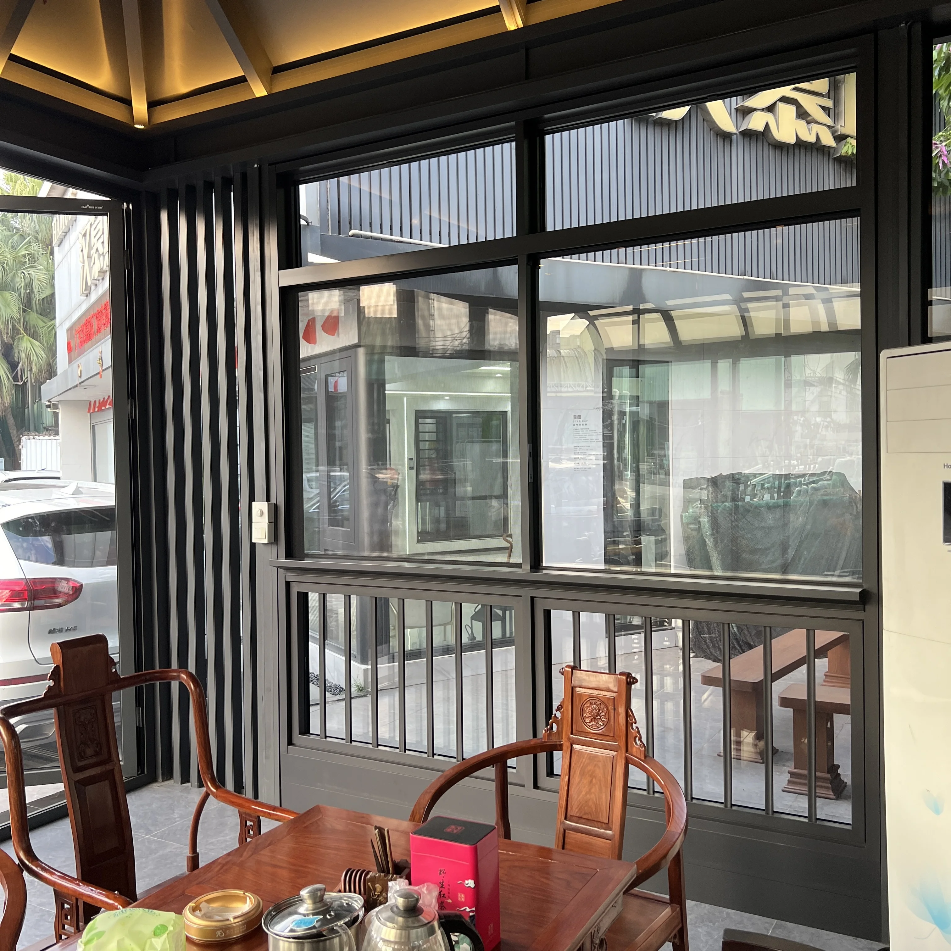 Ураган удар двойной глазурованный ПВХ профиль из нержавеющей стали экран горизонтальный алюминий Upvc раздвижное окно дверная рама стекло