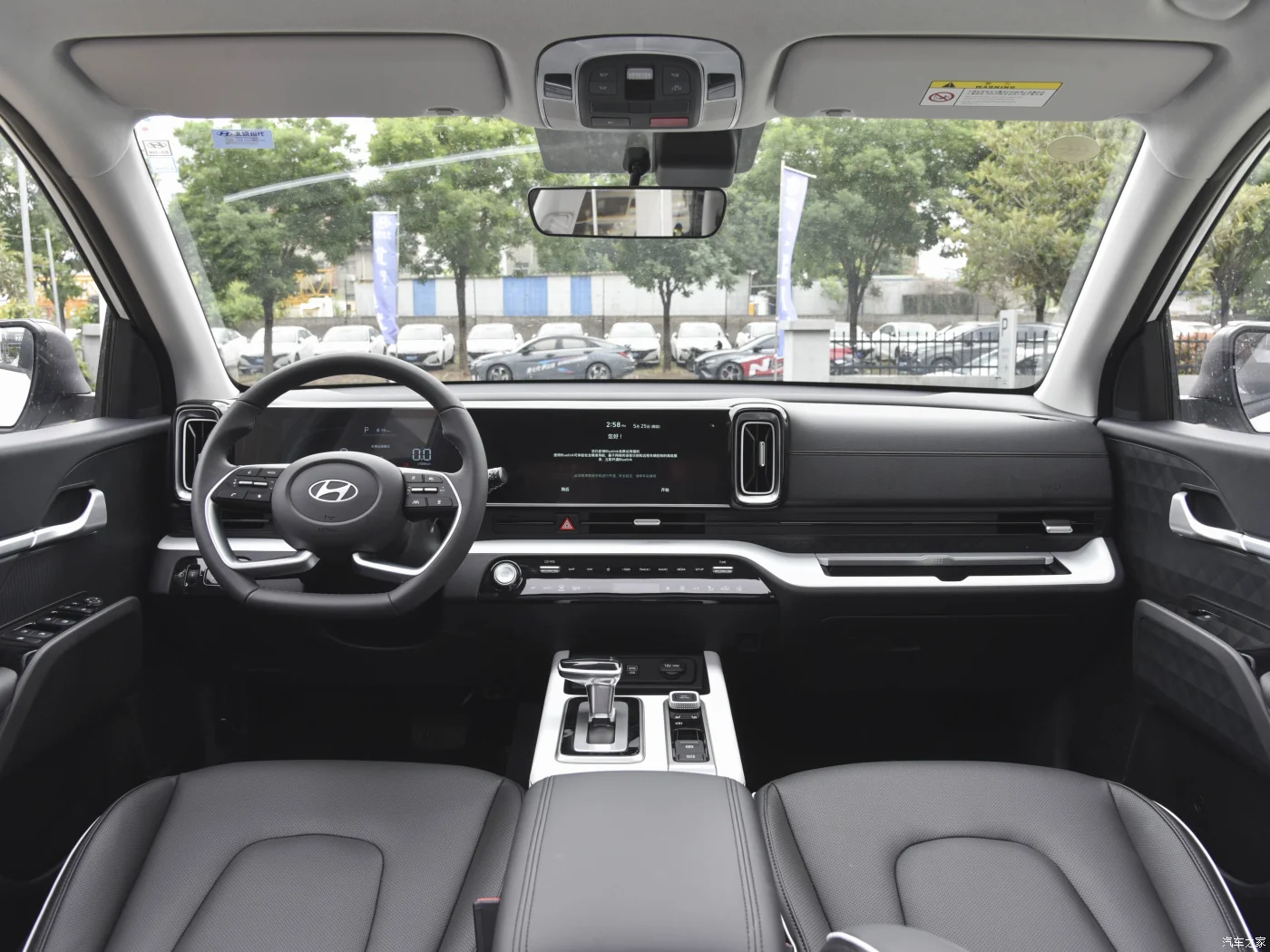 Бензиновые автомобили для внедорожника Hyundai ix35 2023 Mufasa 2.0L Luxury Edition LUX хорошее качество и низкая цена