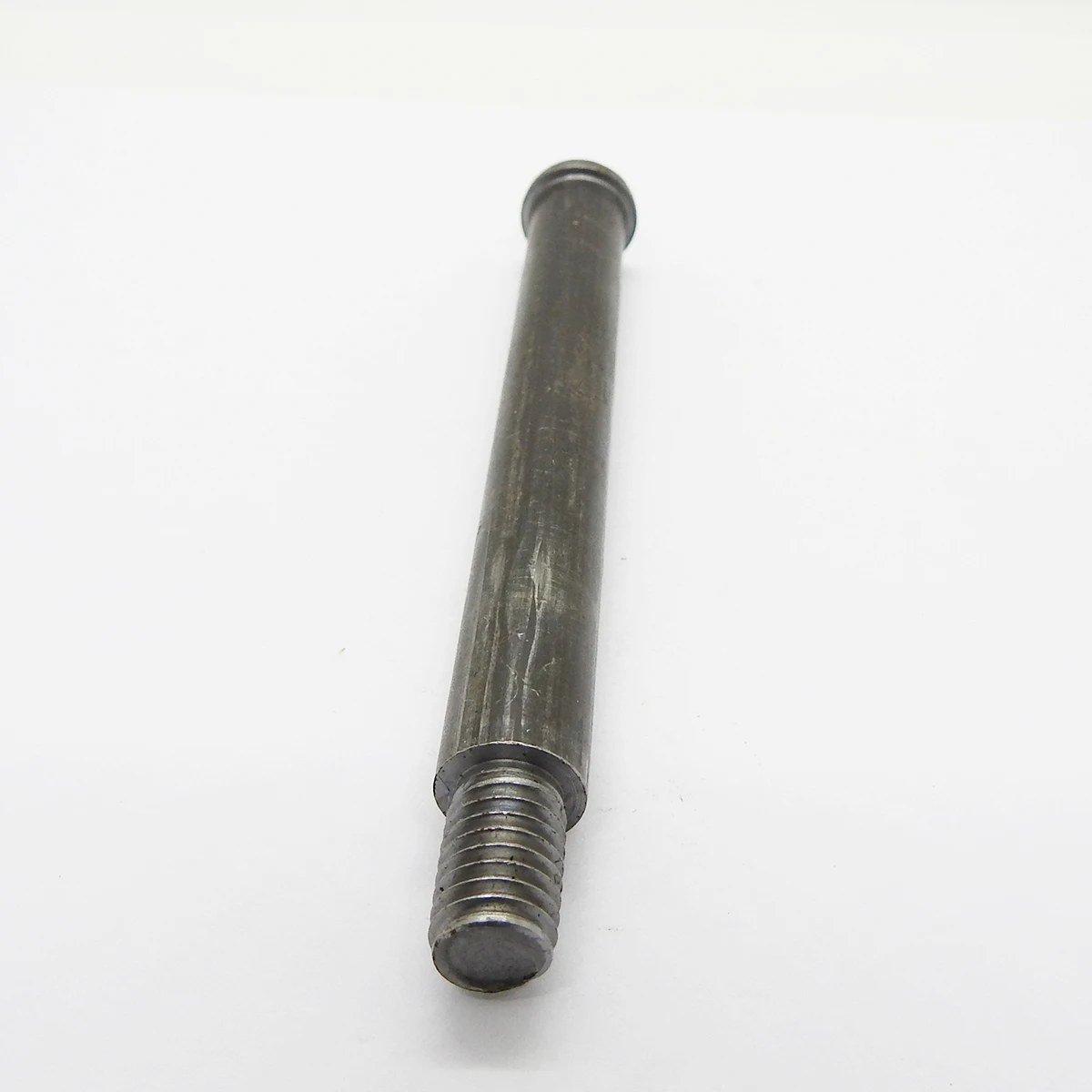 Non-standard, irregular shaped, long screws made of iron or stainless steel, forged through cold forming process