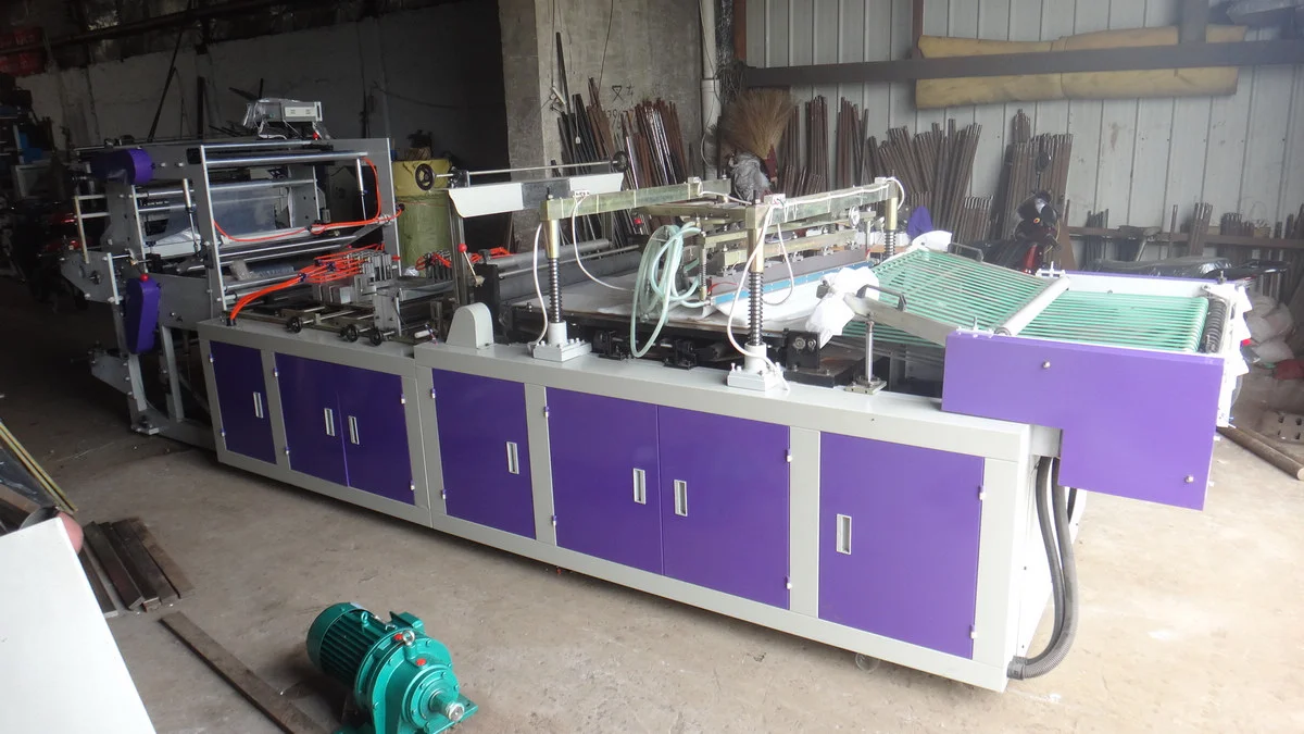 Заводской поставщик, полностью автоматическая машина для производства пластиковых нестандартных пакетов/цветочных пакетов/пробивных отверстий в пластиковых пакетах, хорошее качество