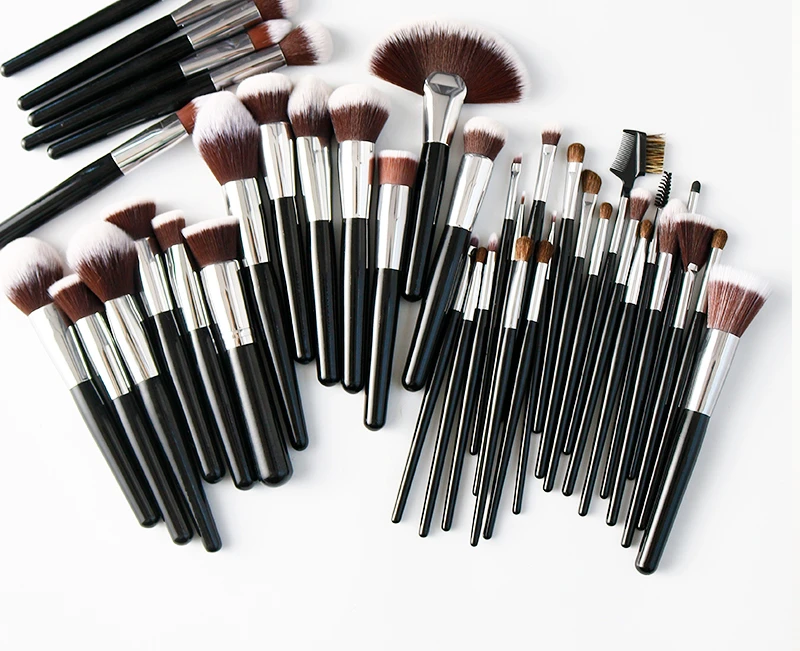 40pcs Black Luxury Makeup Brush Set Kit Wholesale Wood Handle Private Label foundation Cosmetic makeup brushes