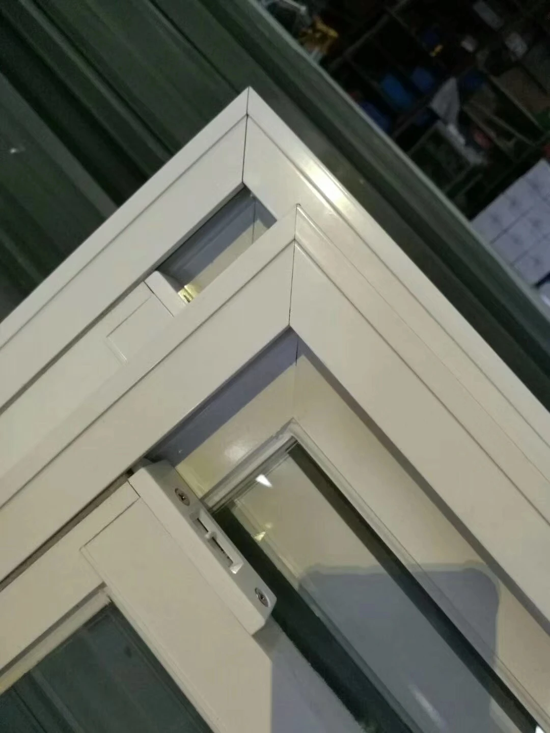 MInglei New Design American Style Residential Vertical Sliding Black Aluminum Single and Double Hung Windows