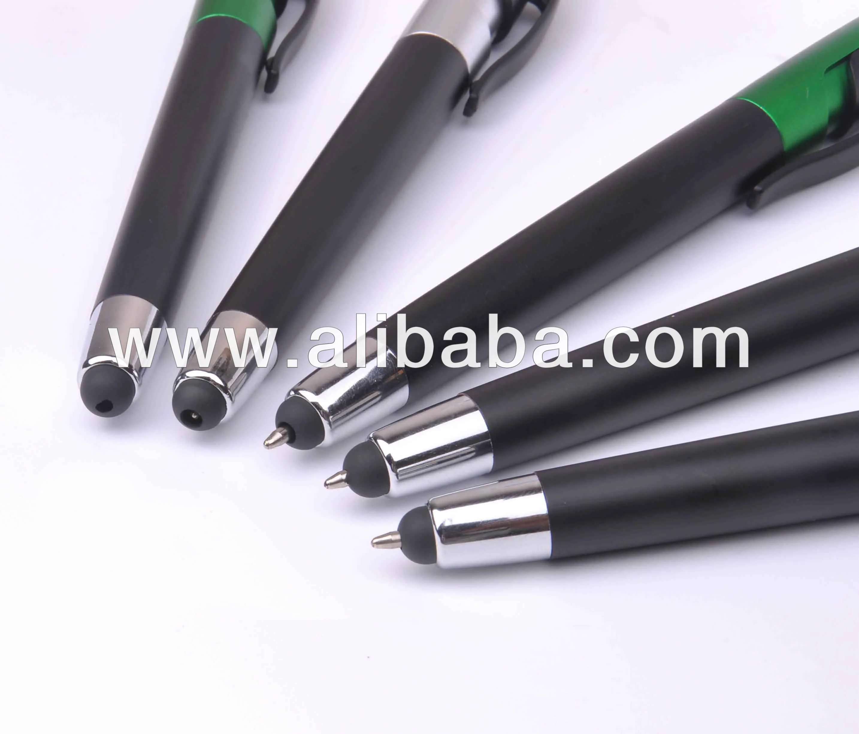 Multifunction 3 in 1 stylus pen with highlighter