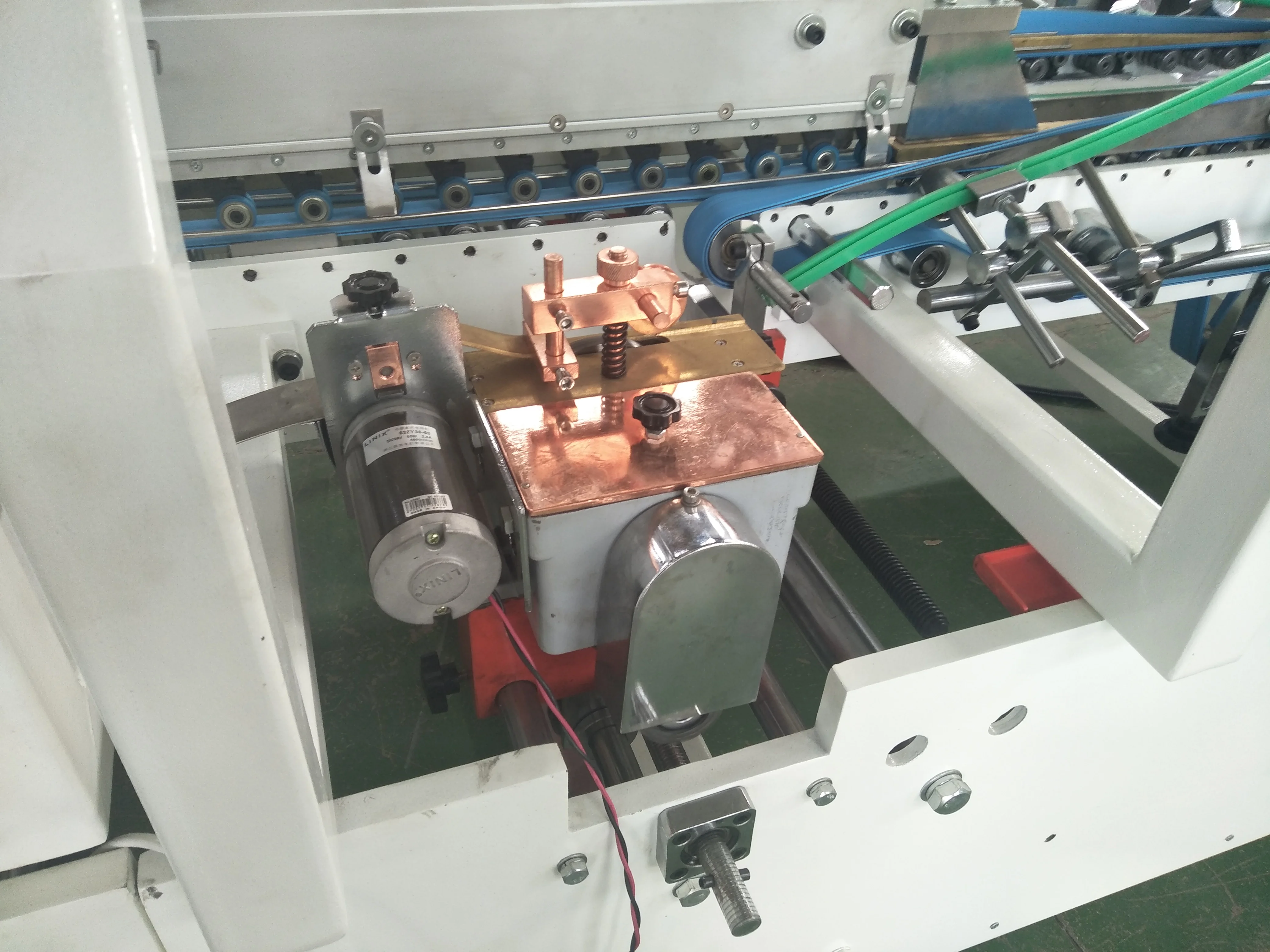 Automatic Crash Lock Bottom Folder Gluer Machine Box Making Pasting Glue Folding Gluing Machine