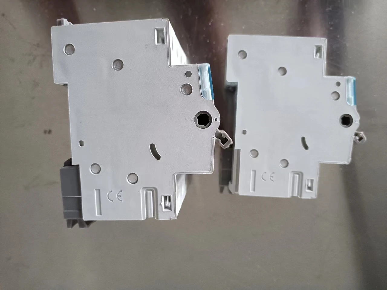 DX3  MCB 1P 2P 3P 4P  Industrial Electric MINIATURE CIRCUIT BREAKER 10A 16A 20A 25A 32A 40A 63A Amp 1-63 240/415V