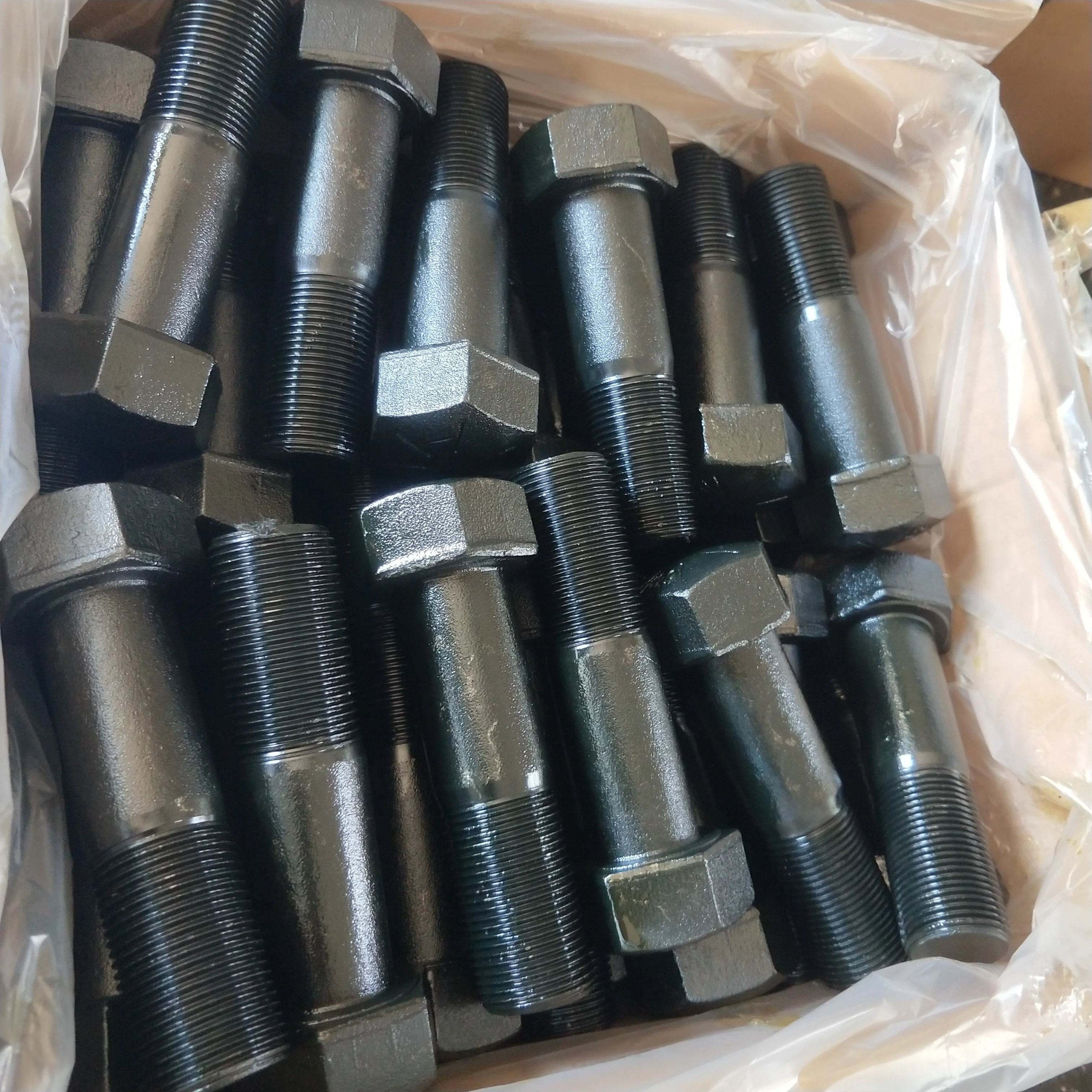 carbon steel excavator m12 m14 m16 m18 m20 m24 m21 m23 standard size grade 8.8 5.8 black blade track chain bolt and nut
