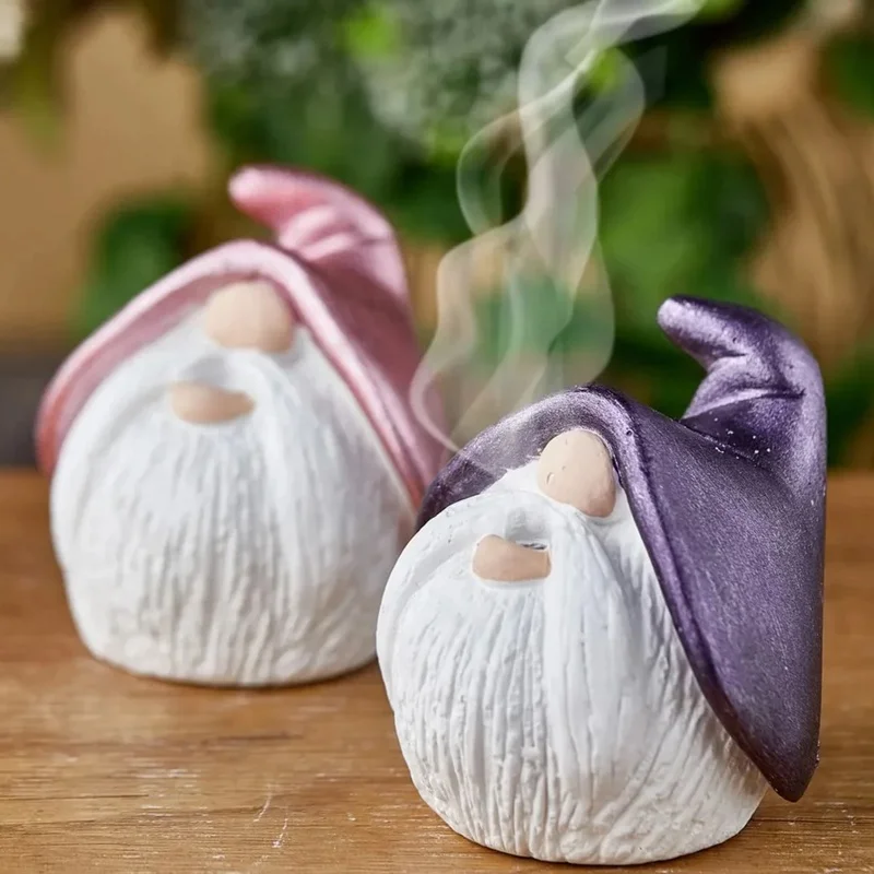 Custom material hand painted reflux decorative dwarf figurine incense holder small gnome backflow cone incense burner with tray