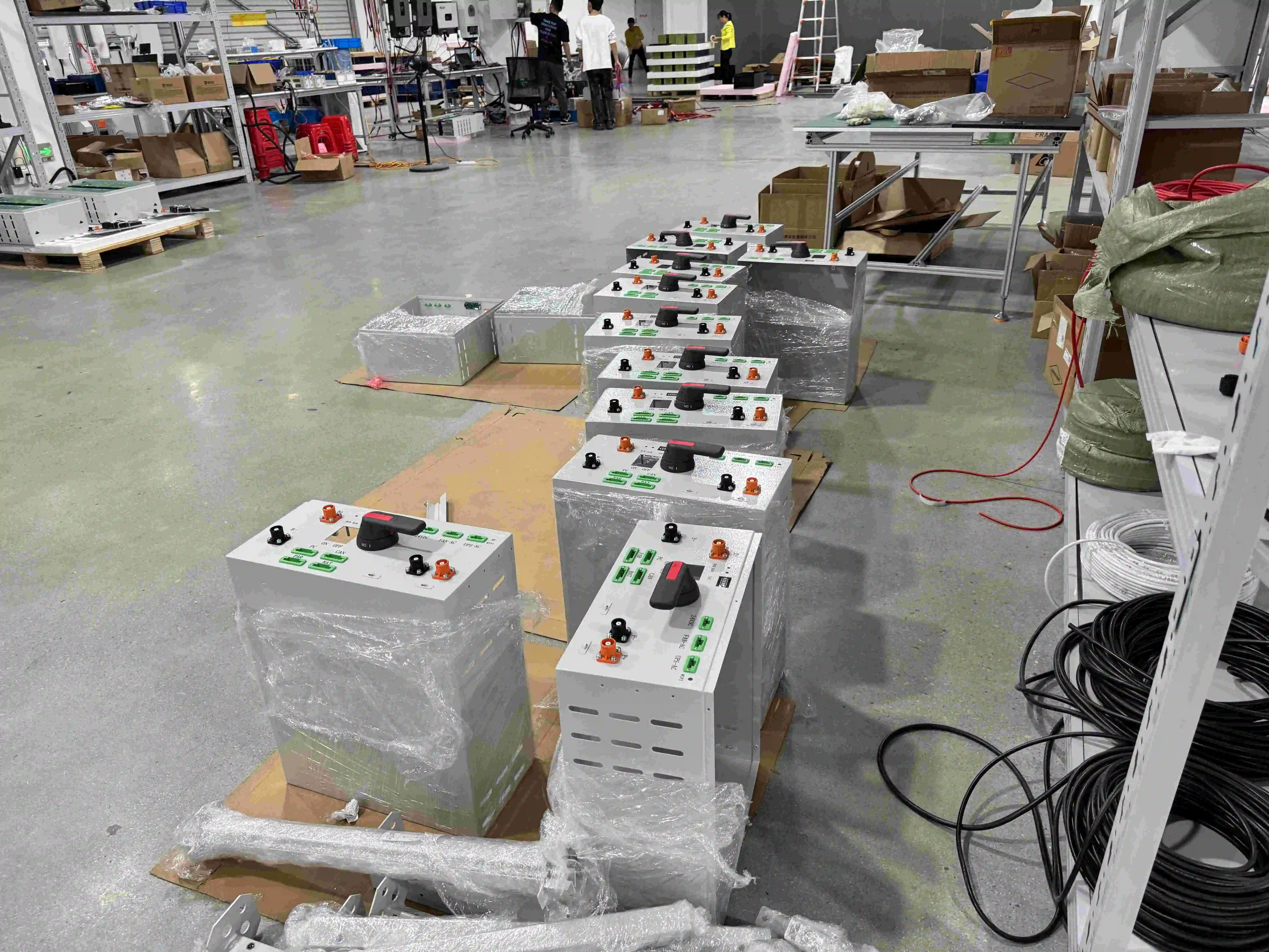 EITAI Cost Effective Advanced Support Parallel Lithium Battery BESS System at 208V for Grid Tied Applications     500Kwh