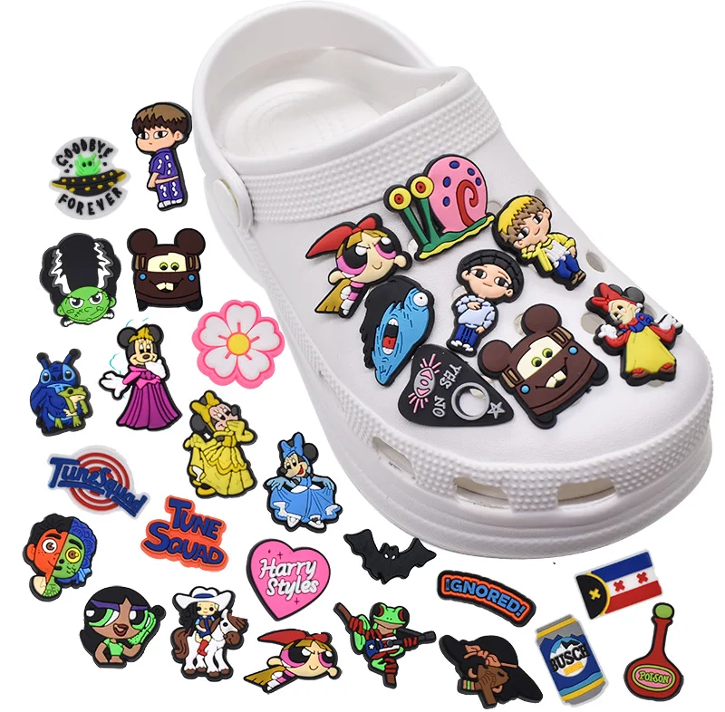 Дешевые новые листья pesona sepatu из мягкого ПВХ с мультяшными изображениями, дизайнерские Кроксы для обуви, очаровательные аксессуары для очаровательной леди