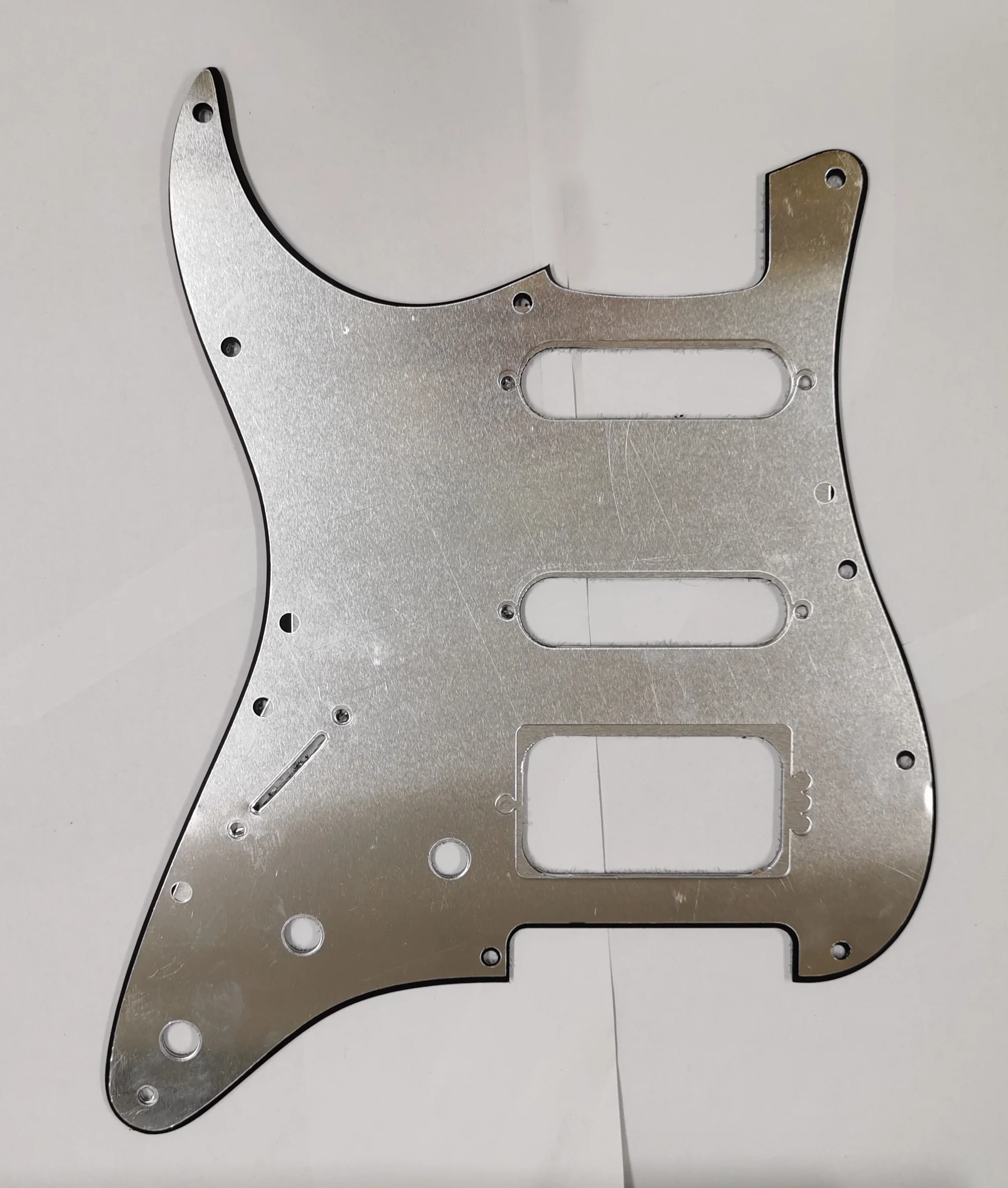 Pleroo Quality DIY guitar parts 1pc 0.3mm Aluminum material Shiled ST guitar pickguard Fit For SSH Strat guitar