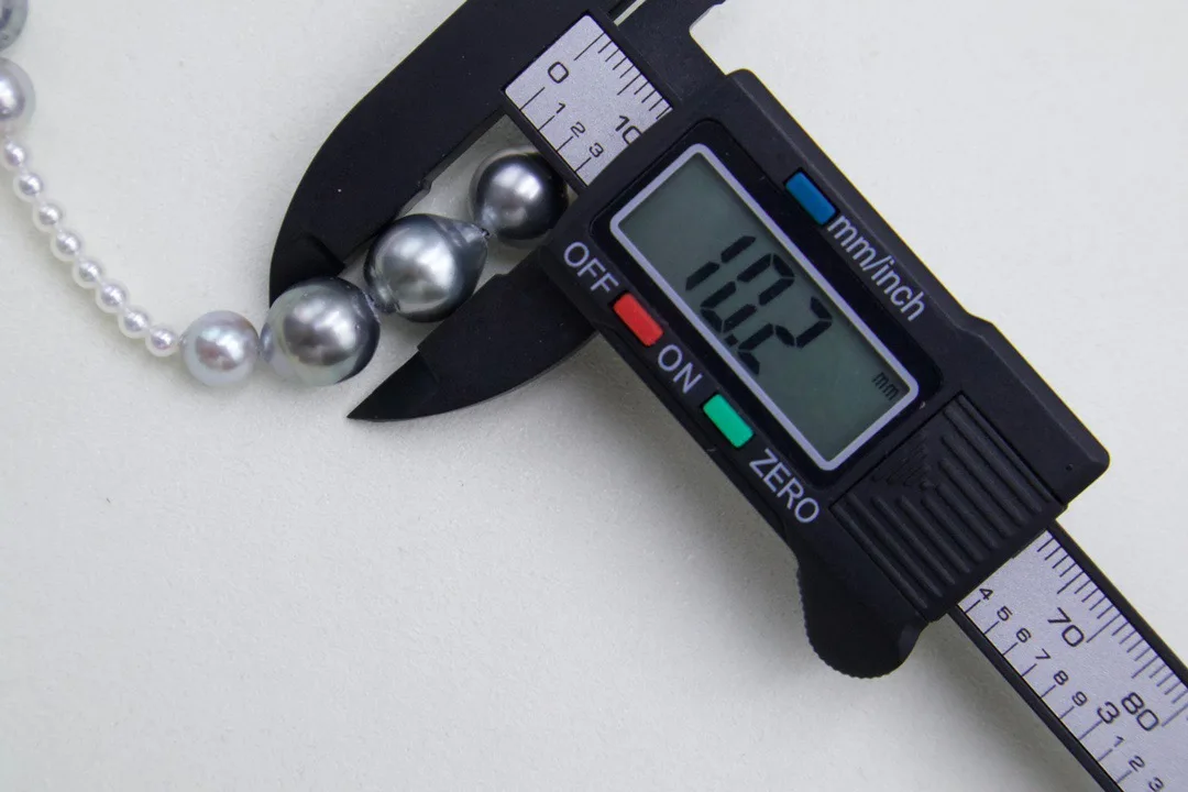 Non adjustable length 43cm strong light with slight flaws seawater Baroque necklace 9-10mm Tahitian Akoya pearl necklace